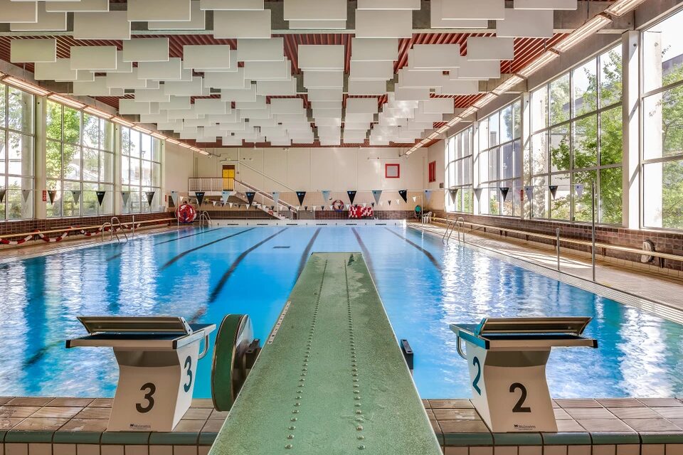 Bassiner i Engholm Svømmehal i Nordsjælland